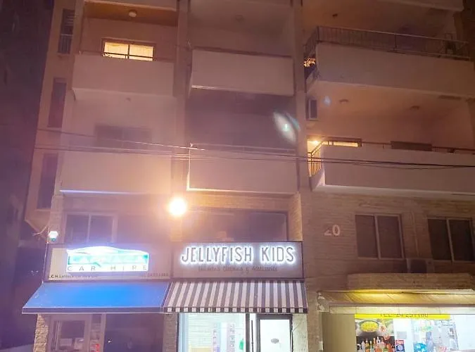 Comfortable * Lárnaca